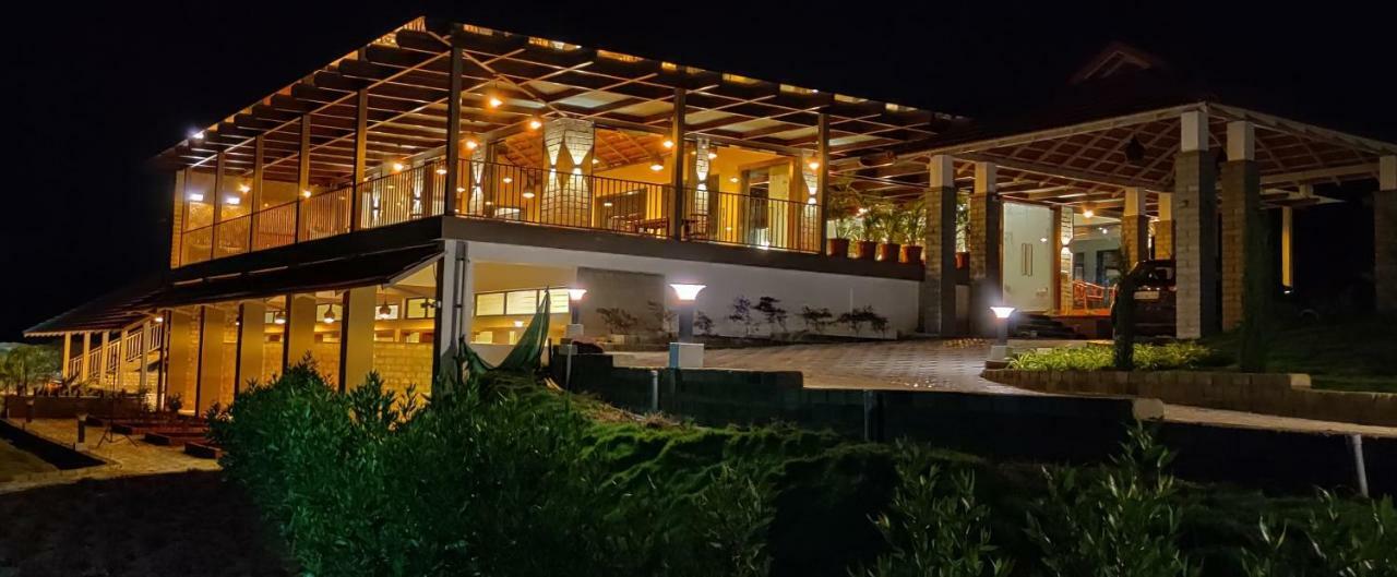 Biranji Aqua Retreat Hotel Chikmagalur Exterior photo
